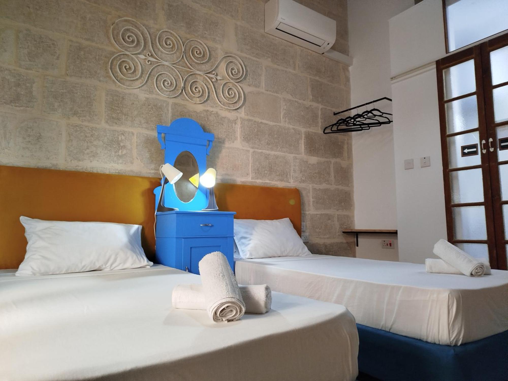 Limestone Sun Suites Sliema Exterior foto