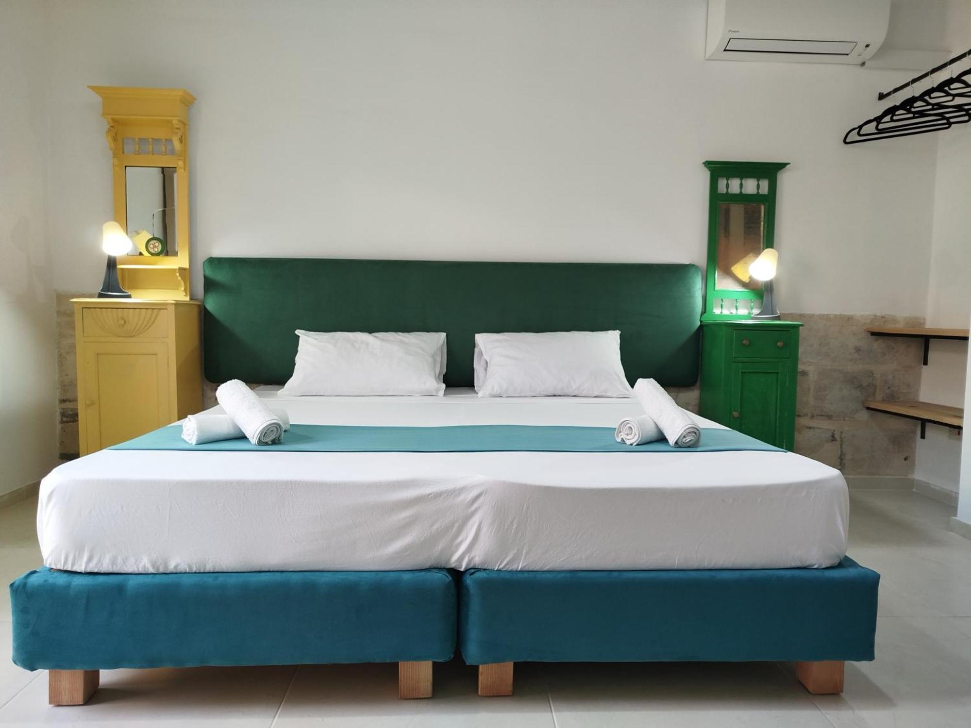 Limestone Sun Suites Sliema Habitación foto
