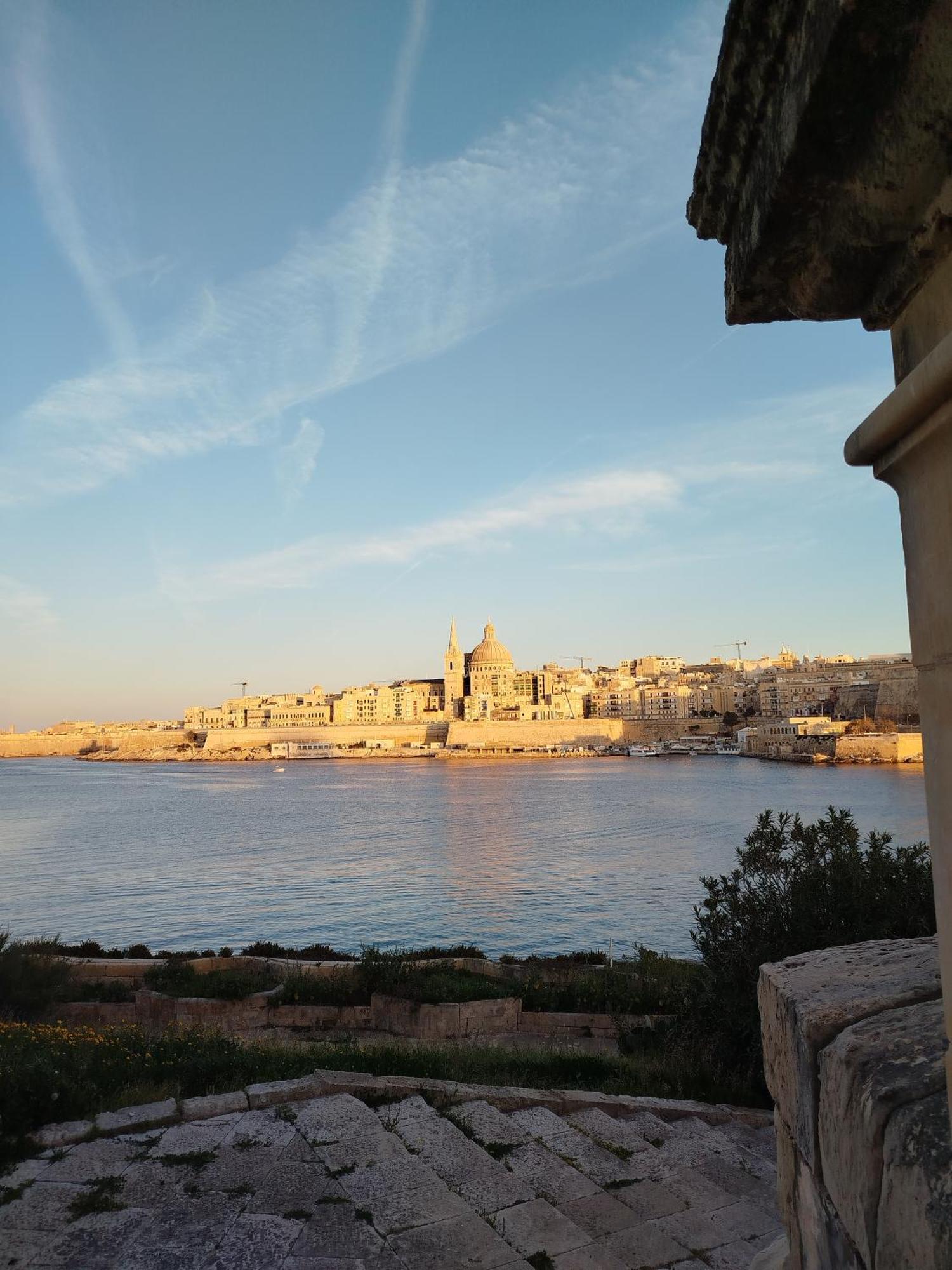 Limestone Sun Suites Sliema Exterior foto