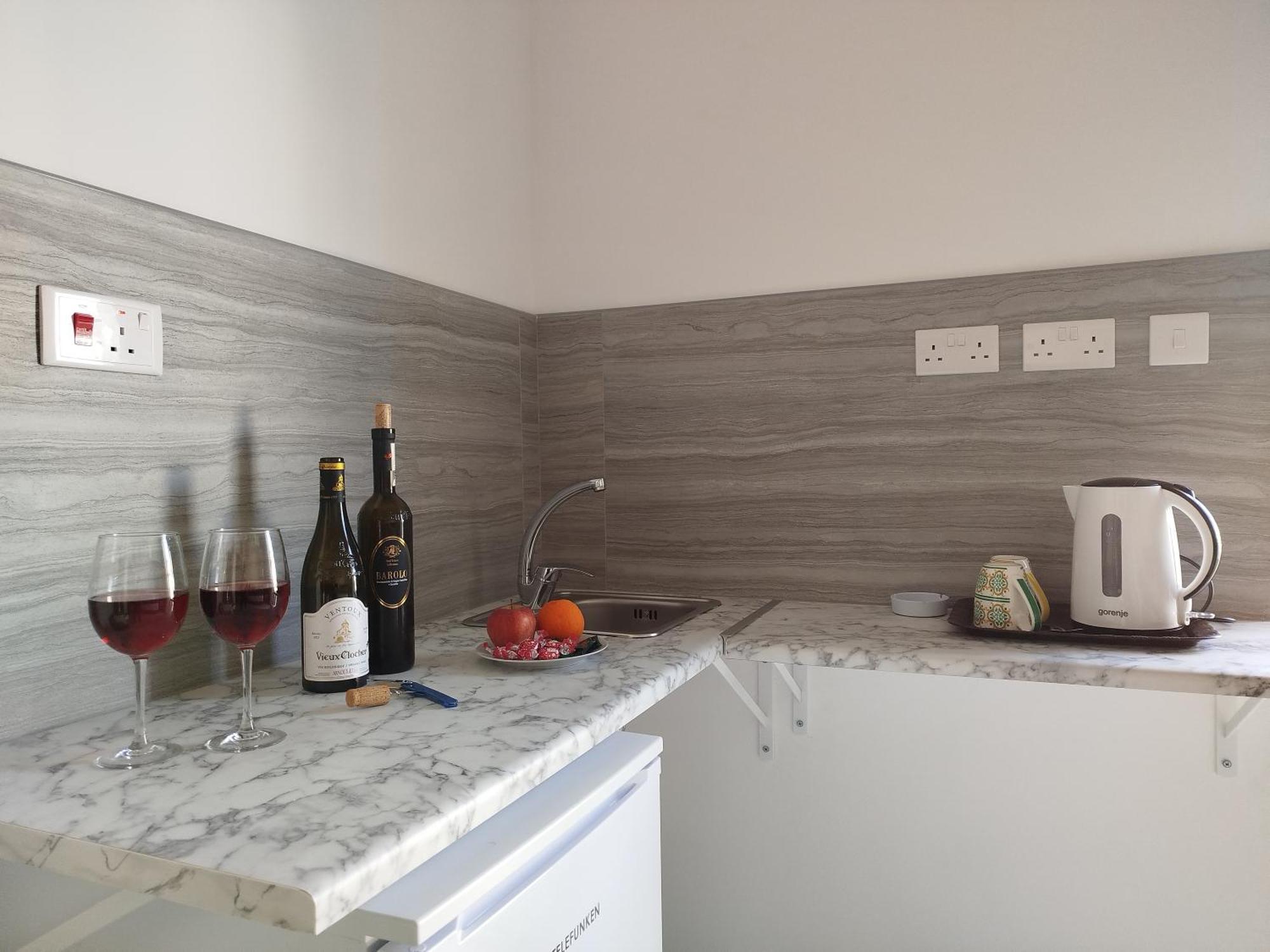 Limestone Sun Suites Sliema Habitación foto